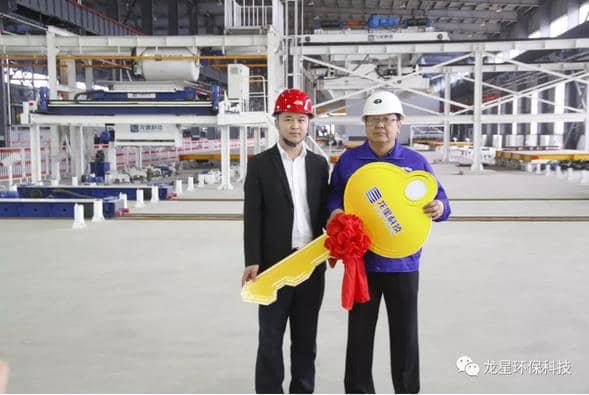 熱烈祝賀天意機(jī)械與龍星科技PC構(gòu)件生產(chǎn)線順利交接！